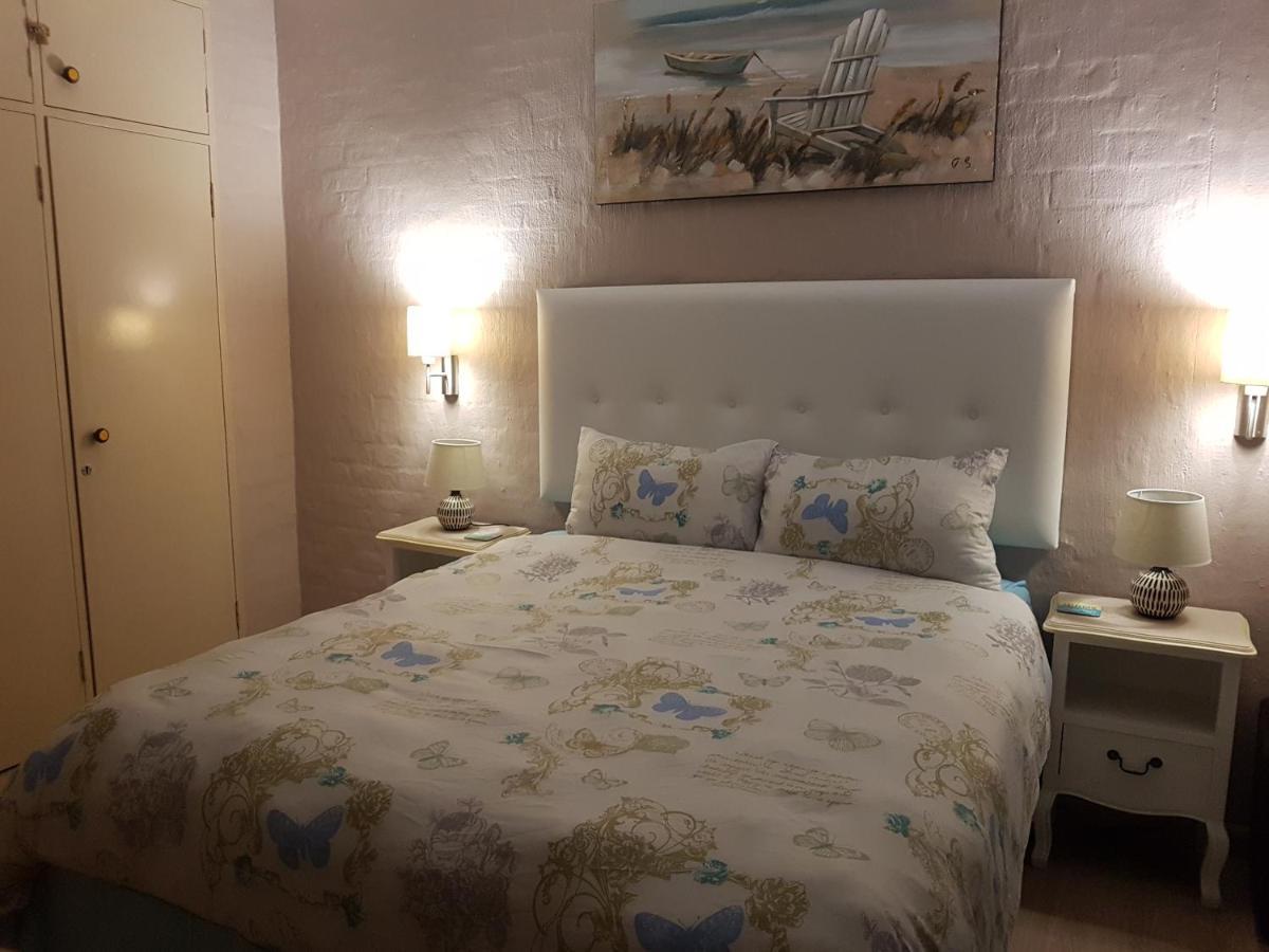 Ballito 69 Perissa Santorini Sea View, Walk To Beach -Family Only 외부 사진