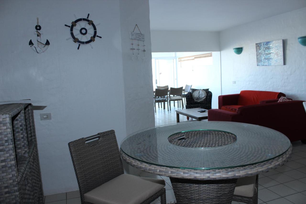Ballito 69 Perissa Santorini Sea View, Walk To Beach -Family Only 외부 사진